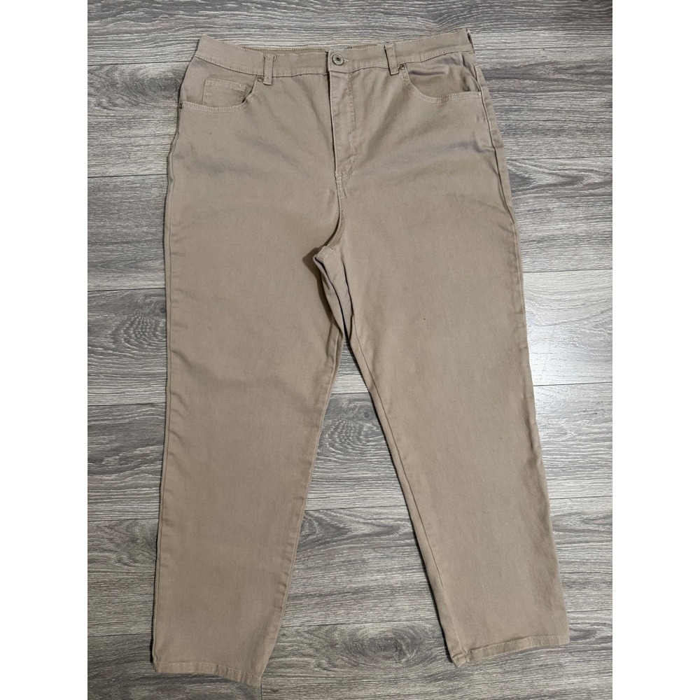 Basic Editions Womens 18 Pants Short Tan Khaki Classic Fit‎ Straight Leg Stretch